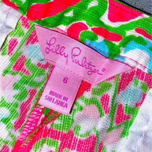 Lilly Pulitzer Shorts - Picture 3 of 3